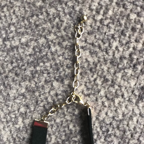 Beautiful chocker - Picture 4 of 5